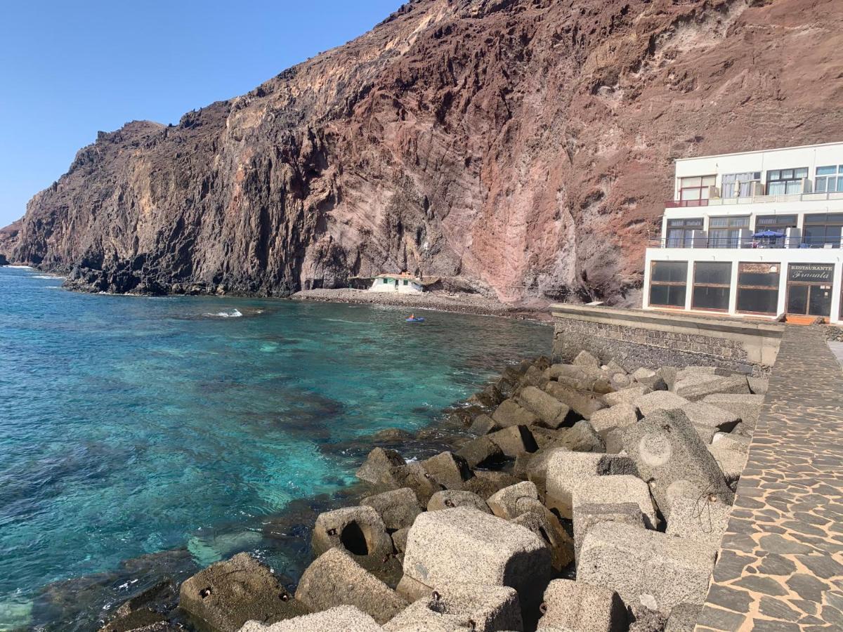 Touch The Sea Apartment Sardina Exterior photo